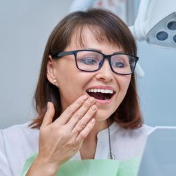What Causes Mild Crowding Teeth and How to Fix It